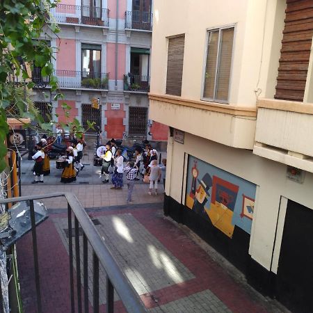 Acojedor Piso A Metros Del Pilar Y Plaza Espana Zaragoza Exterior photo